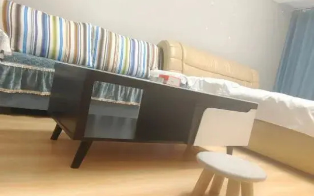 Yunyi Sleeping Homestay (Xi'an Chang'an University Town)