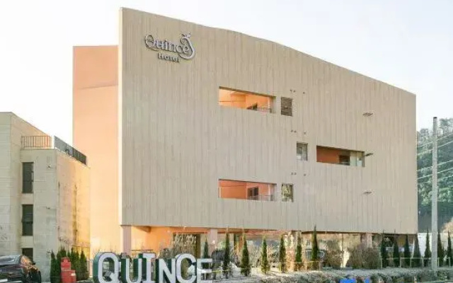 Hotel Quince