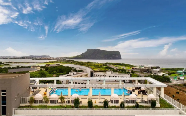 Ramada Encore Jeju Seongsan
