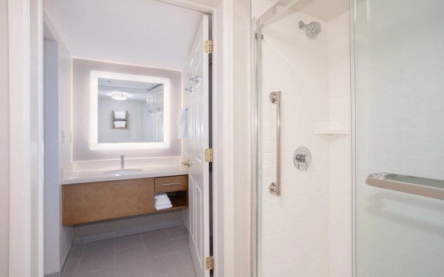 Staybridge Suites Denver International Airport by IHG