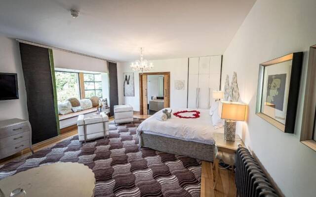 Leverhulme Hotel