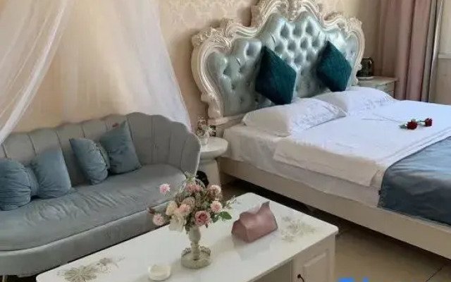 Wutongxiang Apartment (Harbin Kaixuan Plaza)