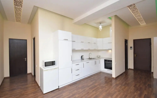 North Ave. Apartments by Luxe Group HH55