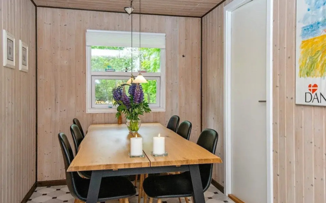 6 Person Holiday Home in Pandrup