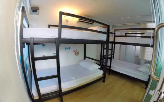 Take a NAP Chang Khlan Hostel at Chiangmai