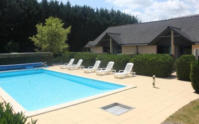 LOGIS Les Dineux Village