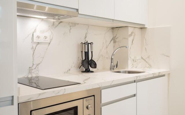 Fresh Velazquez Apartments
