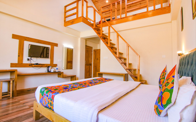 FabHotel Hillside View
