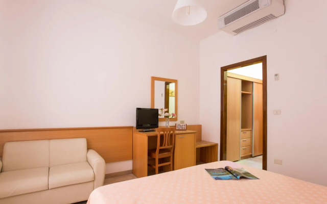 Hotel Mediterraneo