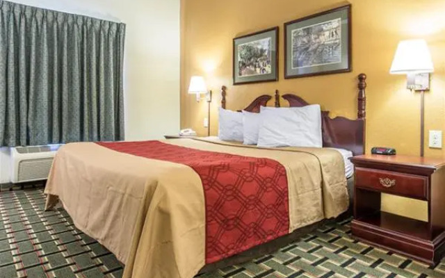 Baymont Inn And Suites Marietta