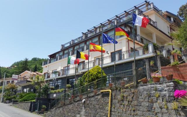 Hotel Primavera dell'Etna