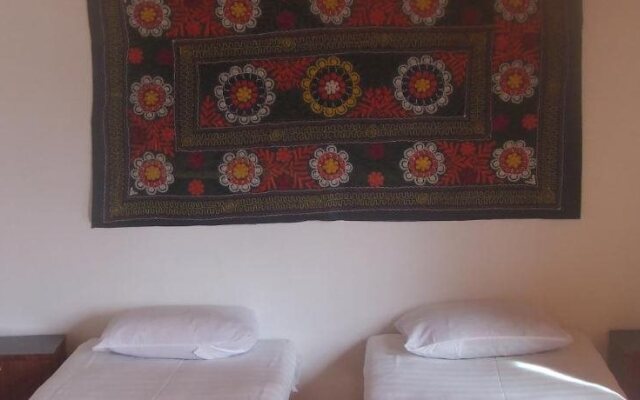 Sarrafon B&B