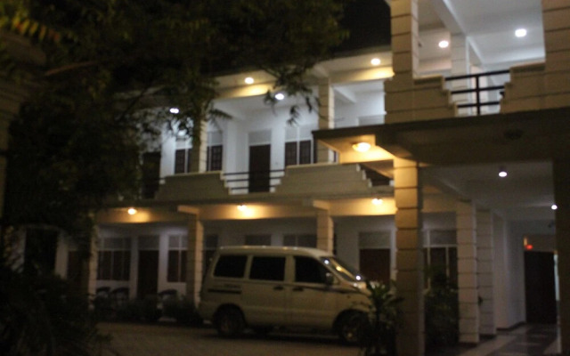 Hotel senora kataragama