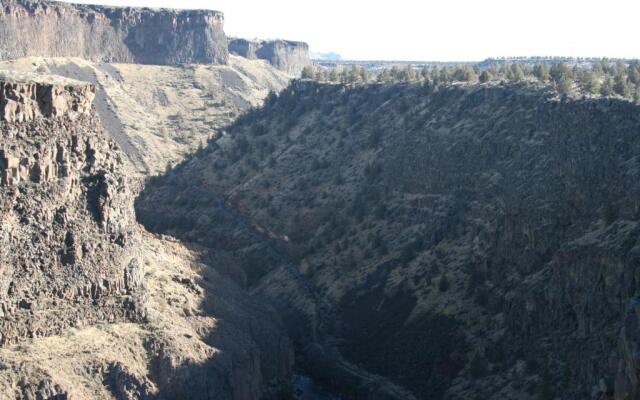Crooked River Ranch Cabins