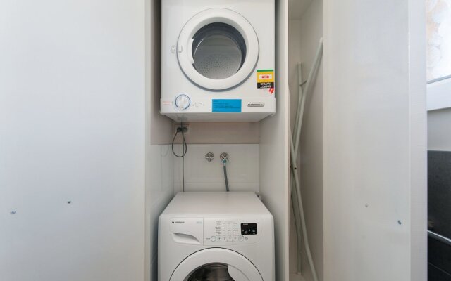 Surfair, Unit 1/24 Marine Drive