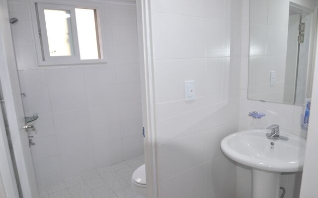 Slow Citi Guesthouse - Hostel