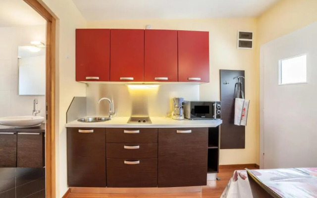 Camping Adler Bungalow 18