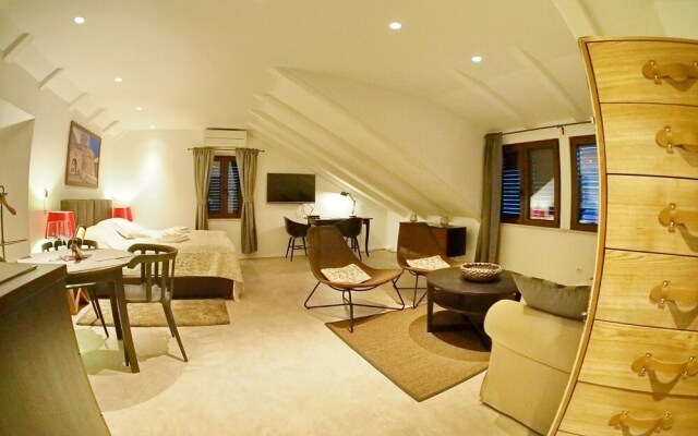 Luxury Style Apartments