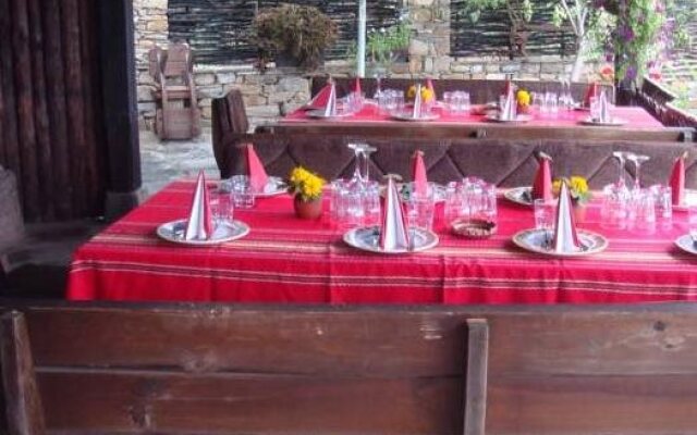 Hotel & Tavern Svatovete