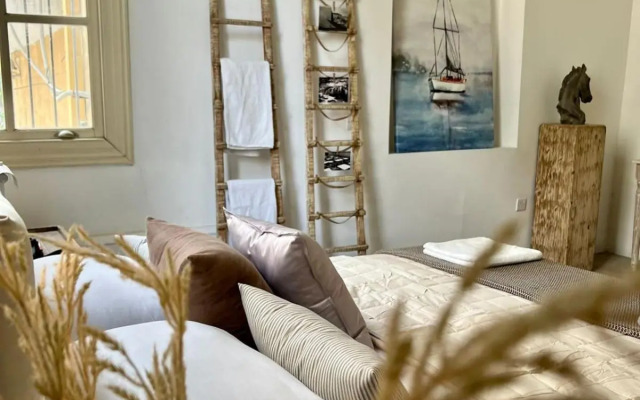 Unique and Renovated House Down Town Nicosia - Old City