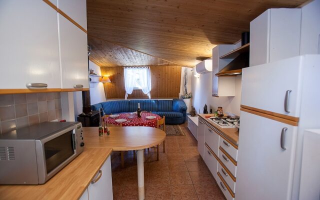 Fantastic Three-room Penthouse With Private Garden