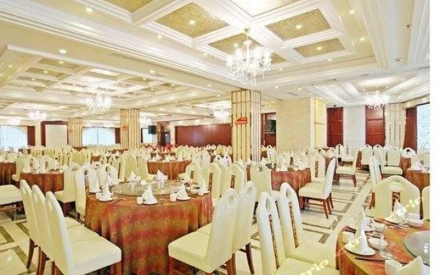 Zhonghui Hotel