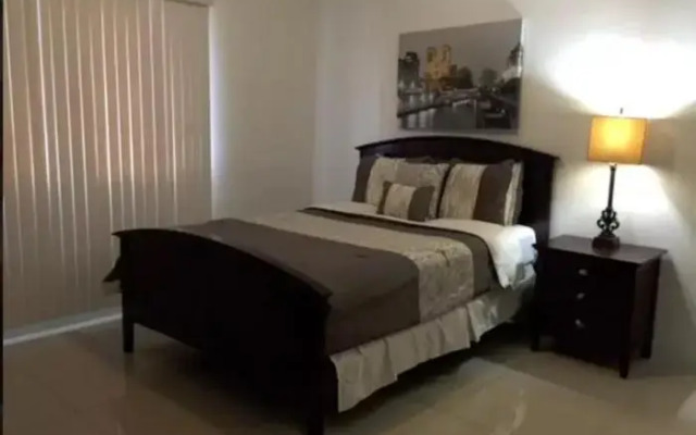 Beautiful 2 bedroom 1 bath