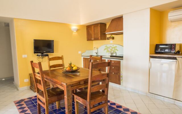 Resort Dammusi Sotto Le Stelle