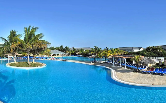 Melia Las Dunas