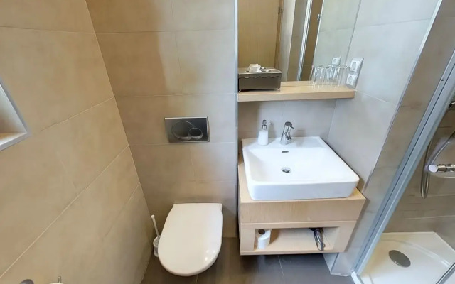 Royal Mediterran Hotel