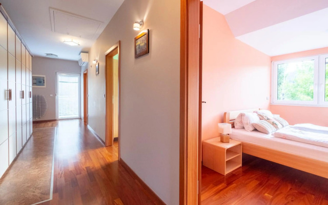 Apartments Apple Garden 4P