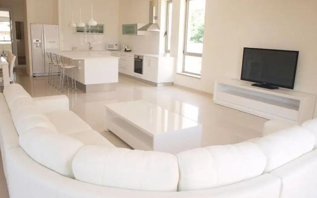 MBH3 - 12 Maavar Beit Haknesset - Jerusalem-Rent