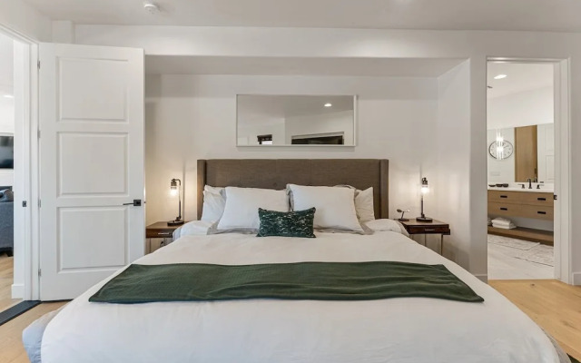 The Yucca Flower #11 3 Bedroom Home