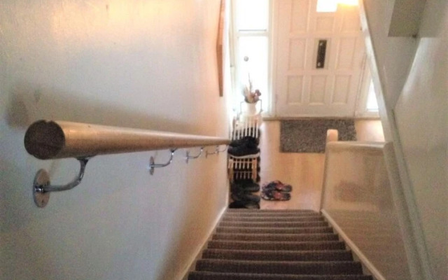 Barking Guest House