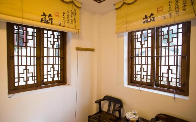 Chaozhou Hello Inn