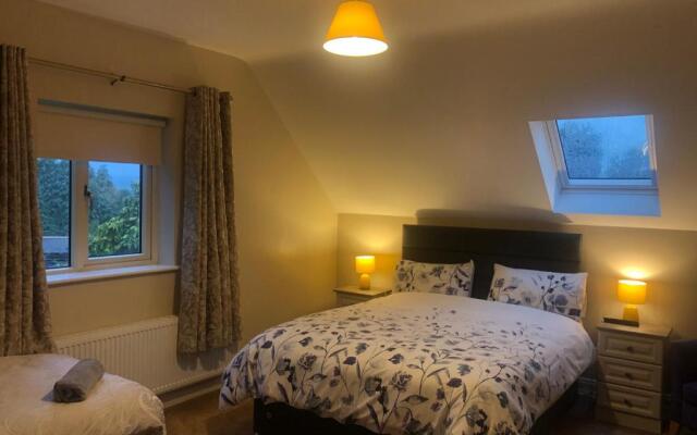 MapleHouse B&B