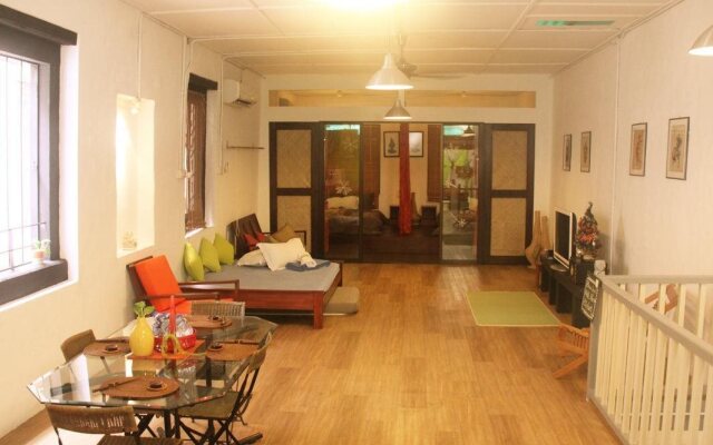 Klick-Klock Home Stay