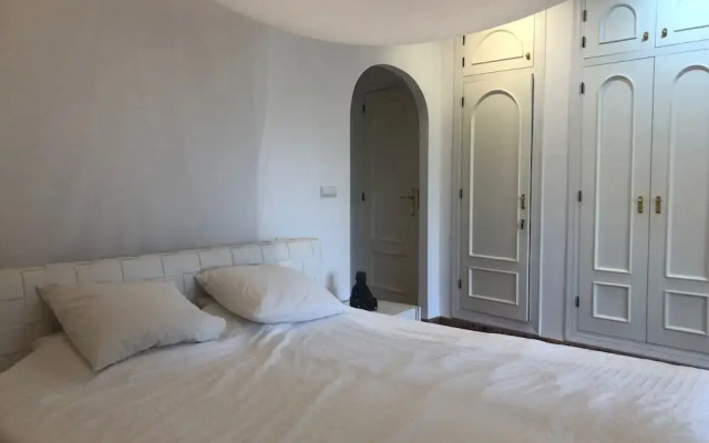 Luxury 5 Bed Mountain Views Heated Pool Games Room