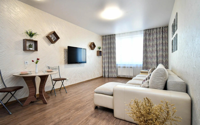 Апартаменты на проспекте Комсомольский 20