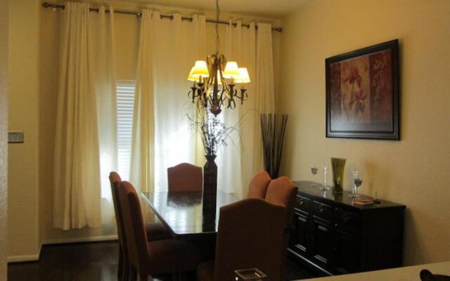 Relaxing 4 Bedroom Home