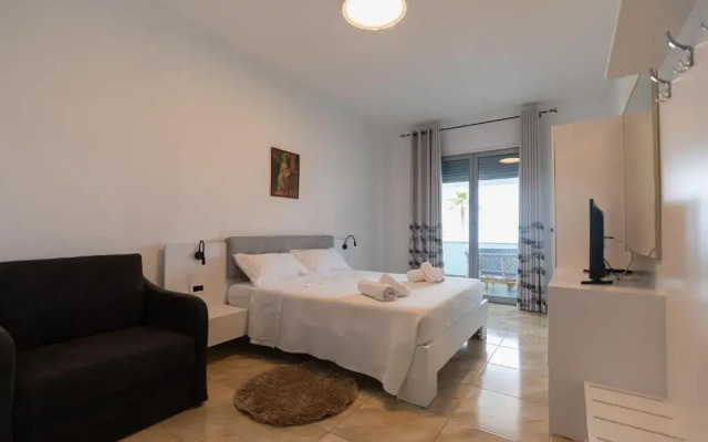 Hotel Pirro
