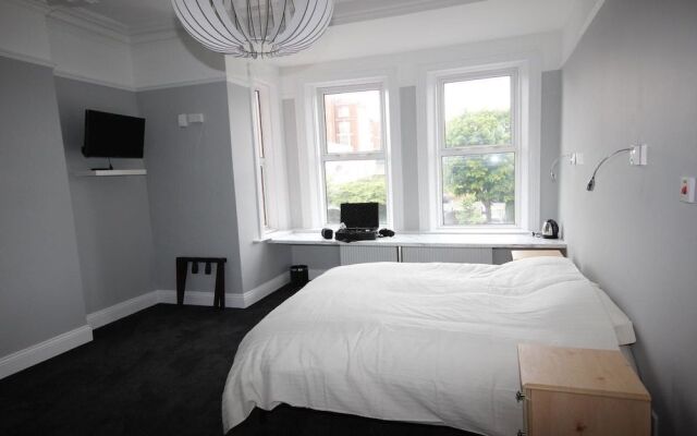 Aona Townhouse