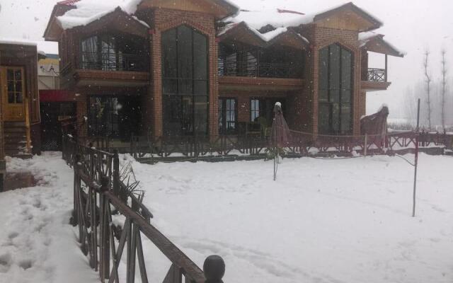 Cedrus By Evoke Resort