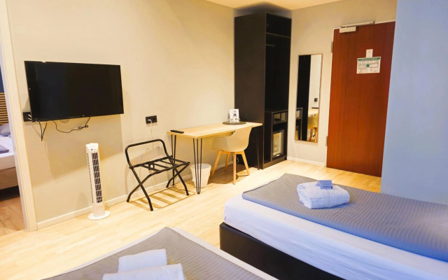 ARRIVEL Hotel Kirchheim - bisher: Novitel