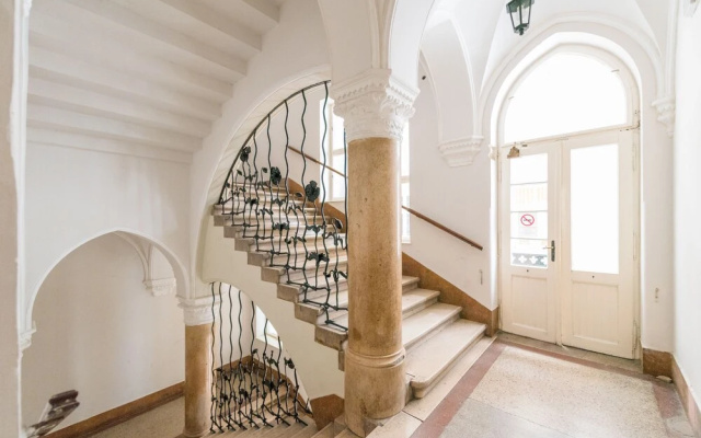 Venus Apartments - The Actor´s Den