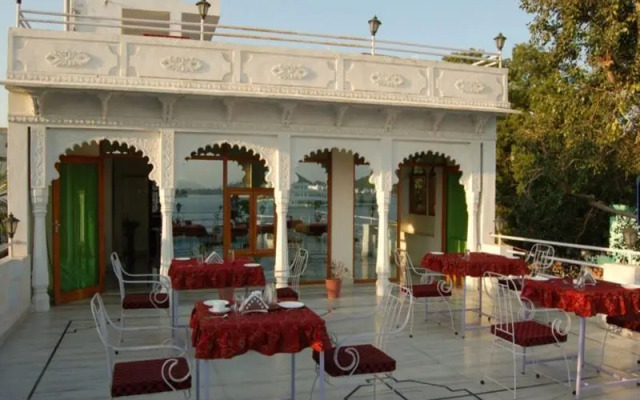 Lake Haveli
