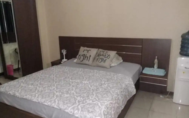 Bogor Valley by Lina Room