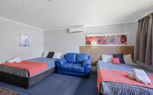 A Raceview Motor Inn – Guest Rooms – Toowoomba