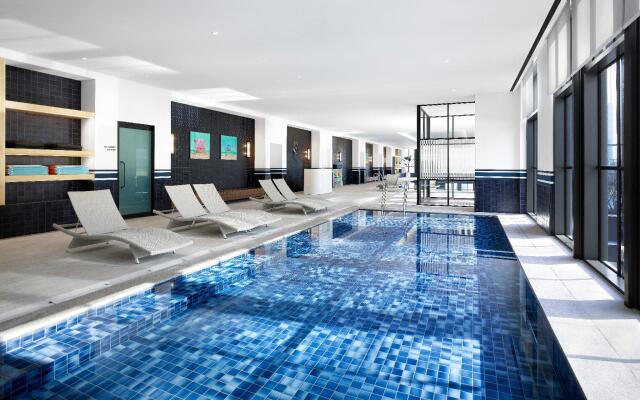 GRAVITY JOSUN Seoul Pangyo, Autograph Collection