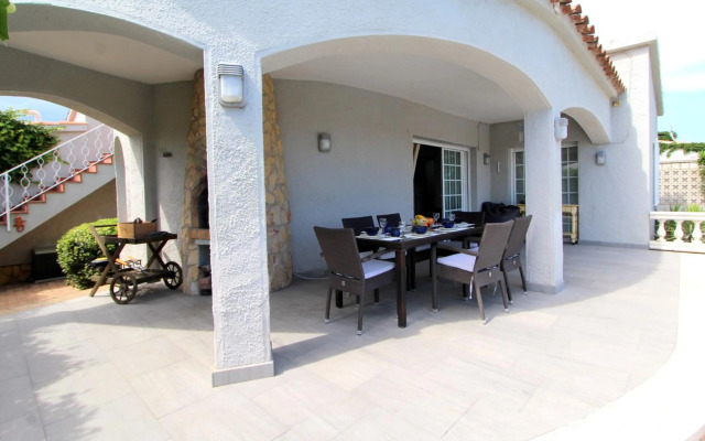 LEON Immo Villa Frida - 11790